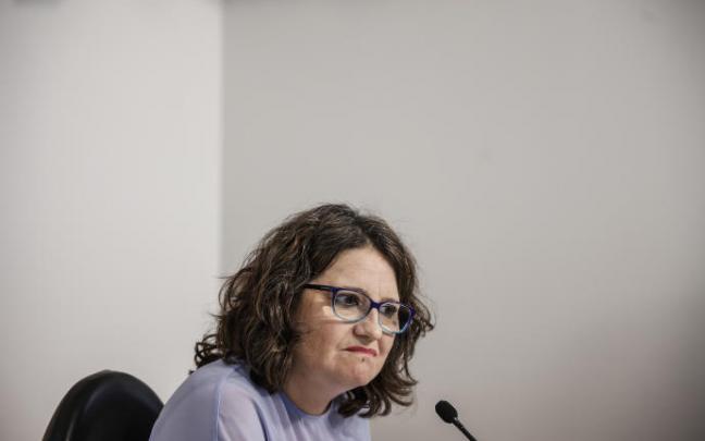 Mónica Oltra. Mónica Oltra.