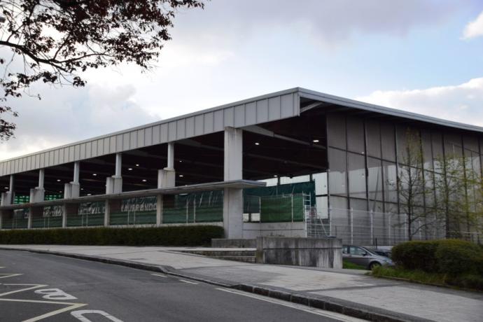 Imagen del polideportivo de Mons en Intxaurrondo.