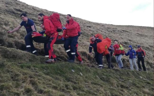 Rescate en un mote vasco