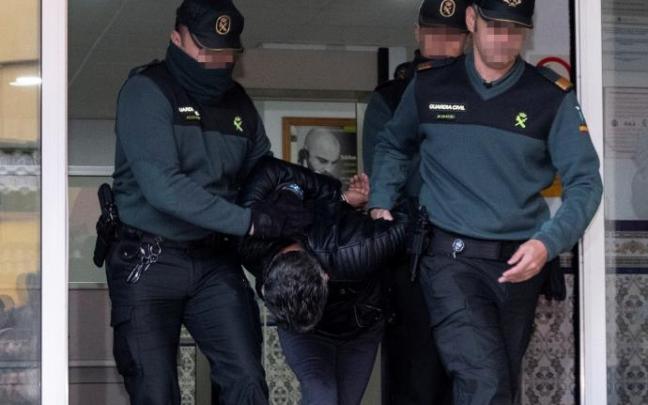 Bernardo Montoya, tras salir de la Comandancia de la Guardia Civil en 2018.