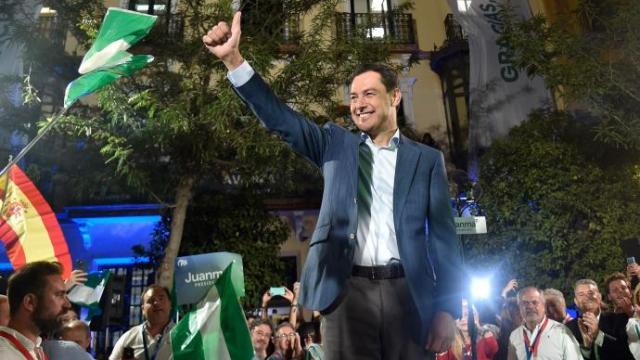 Juanma Moreno tras proclamarse vencedor de las elecciones.