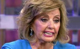 María Teresa Campos, llorando en plató. María Teresa Campos, llorando en plató.