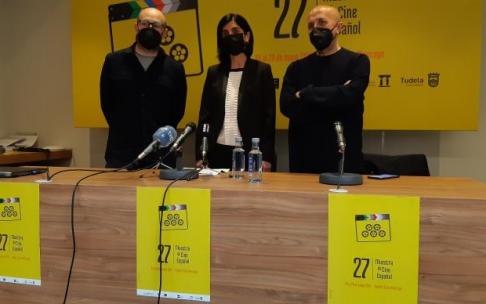 Julio Mazarico, concejala de Cultura Merche Añón y Luis Alegre Julio Mazarico, concejala de Cultura Merche Añón y Luis Alegre