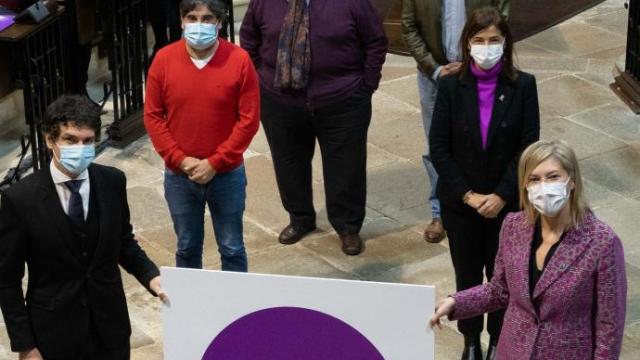 E Parlamento de Bizkaia quiso dejar clara ayer miércoles su postura contra la violencia que se ejerce sobre las mujeres.