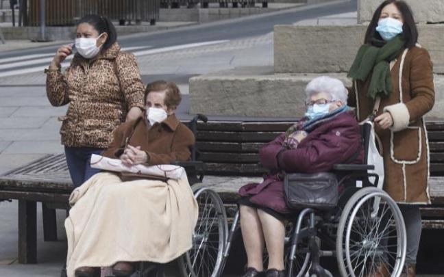 El año pasado fallecieron en Euskadi 2.194 personas en las listas de espera de la dependencia El año pasado fallecieron en Euskadi 2.194 personas en las listas de espera de la dependencia