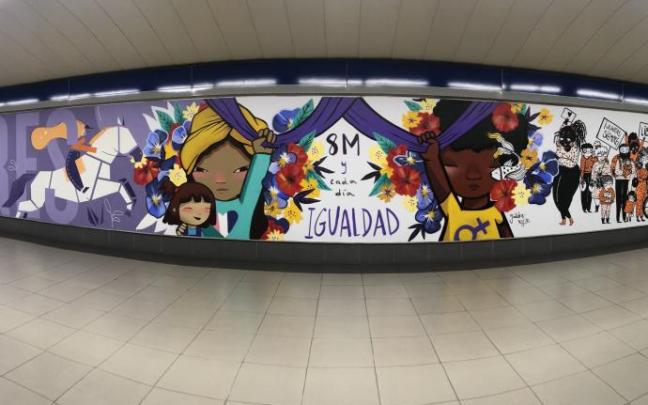 Mural feminista que albergaba la estación de Sainz de Baranda. Mural feminista que albergaba la estación de Sainz de Baranda.