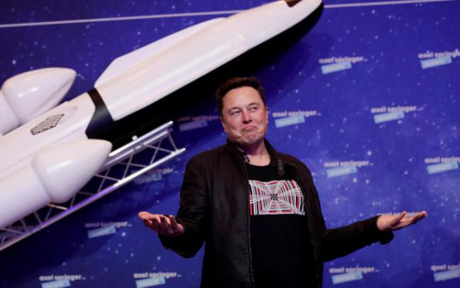 Musk ha negado la acusación de acoso. Musk ha negado la acusación de acoso.