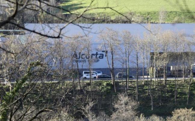 Exterior de la empresa Alcorta Forging Group, donde trabaja el hombre a quien da la razón la sentencia.