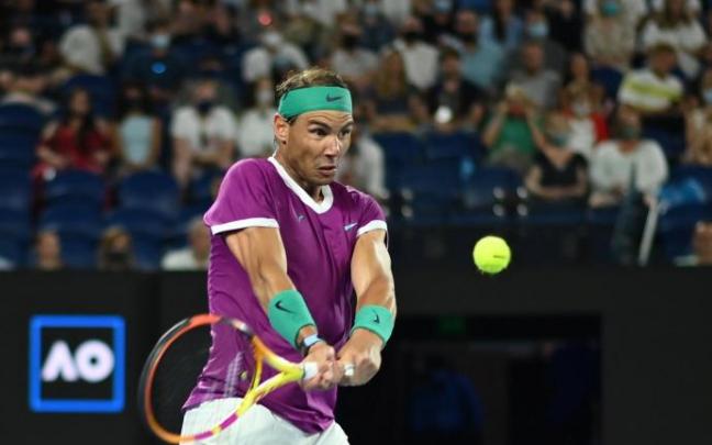 Nadal logra el pase a la final del Abierto de Australia tras superar en semifinales al italiano Matteo Berrettini. Nadal logra el pase a la final del Abierto de Australia tras superar en semifinales al italiano Matteo Berrettini.