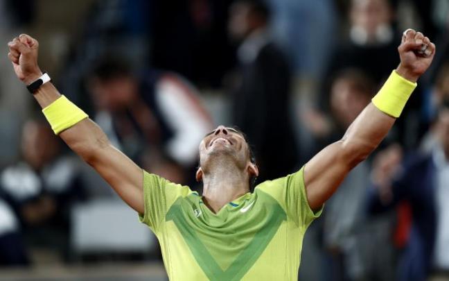 Rafa Nadal celebra su victoria. Rafa Nadal celebra su victoria.