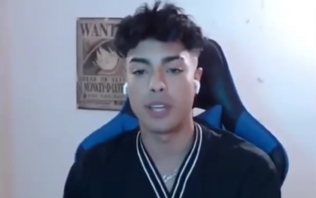 Naim Darrechi durante la entrevista con 'Mostopapi'