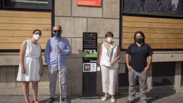 Uno de los puntos donde se ha instalado la aplicación Navilens Uno de los puntos donde se ha instalado la aplicación Navilens