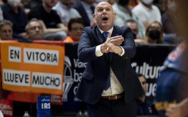 Spahija, durante el primer duelo contra el Valencia Basket
