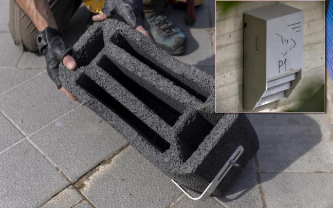 Algunos puentes de Pamplona albergan ya cajas-refugio para tres de las ocho especies de murciélago