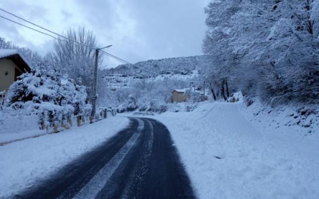 Los espesores de nieve pueden ser de hasta 20 centímetros a 600 metros de altitud.