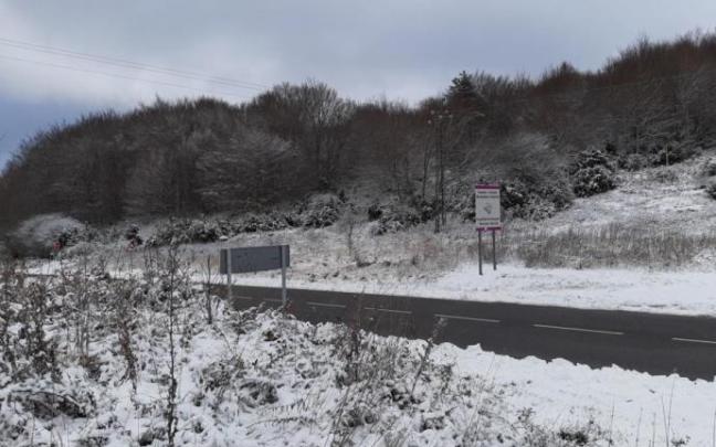 Nieve en las carreteras alavesas Nieve en las carreteras alavesas