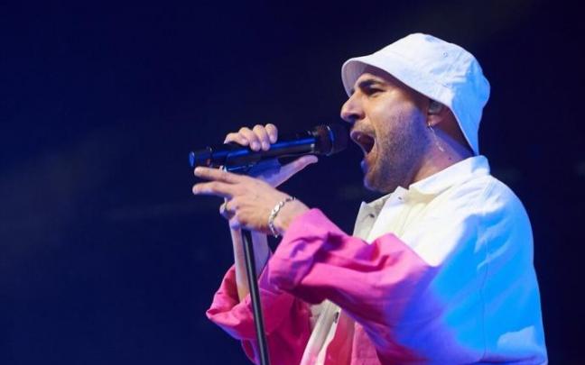 Moliner, durante su actuación de presentación de su último disco "Un secreto al que gritar".