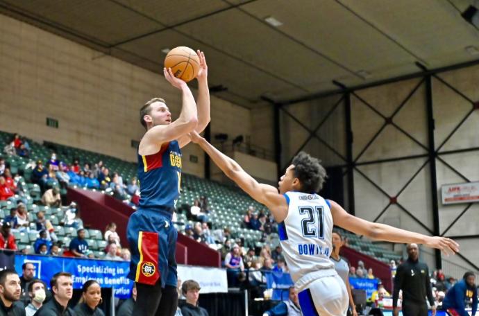 Stauskas ha anotado 100 puntos en dos encuentros con el filial de los Nuggets