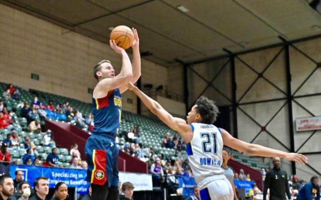 Stauskas ha anotado 100 puntos en dos encuentros con el filial de los Nuggets