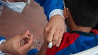 Este lunes llegan las primeras 60.000 dosis para vacunar a los menores de 11 años contra el coronavirus