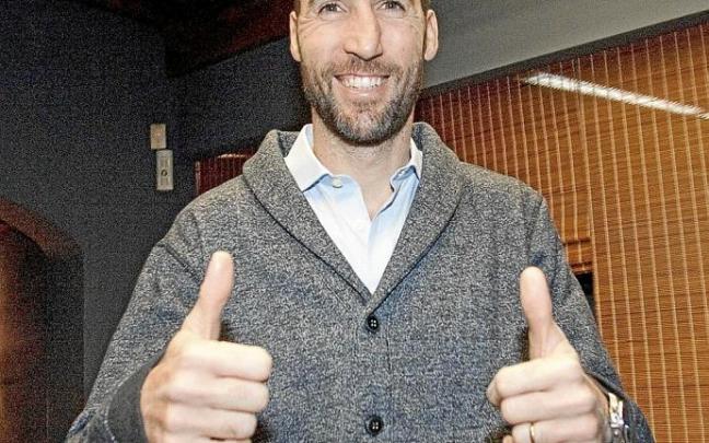 Sergi Vidal durante su última visita a Vitoria en su homenaje.