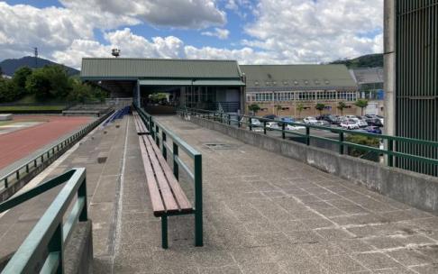 Los vestuarios del campo de fútbol serán nuevos.