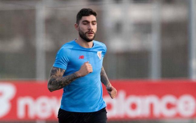 Unai Nuñez durante un entrenamiento en solitario en Lezama. Unai Nuñez durante un entrenamiento en solitario en Lezama.