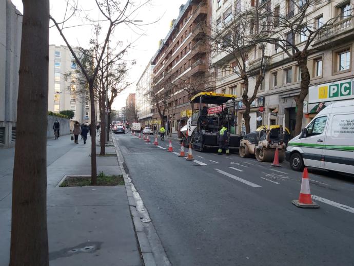 Imágenes de las obras de la calle Olaguibel.