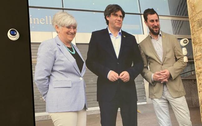 Puigdemont, Comín y Ponsatí abren una oficina europarlamentaria en Barcelona Puigdemont, Comín y Ponsatí abren una oficina europarlamentaria en Barcelona