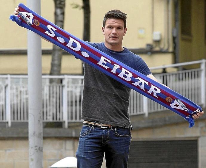 SD Eibar | Jon Errasti: "Soy optimista porque tengo motivos, pero tampoco termino de fiarme"