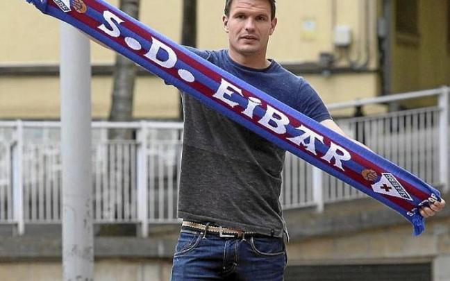 SD Eibar | Jon Errasti: "Soy optimista porque tengo motivos, pero tampoco termino de fiarme"