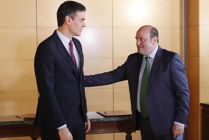 Ortuzar garantiza que el PNV mantendrá el apoyo a Sánchez