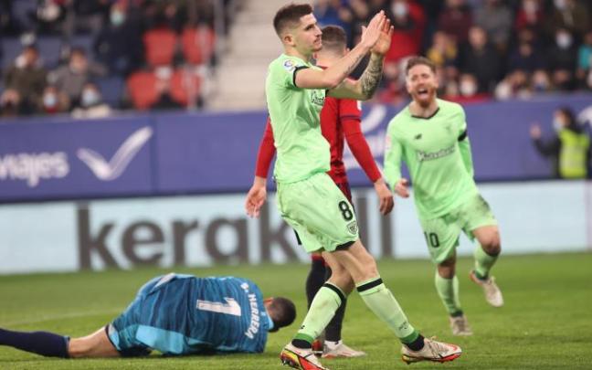 Sancet, que jugó en la cantera de Osasuna, se disculpa tras marcar su tercer gol.