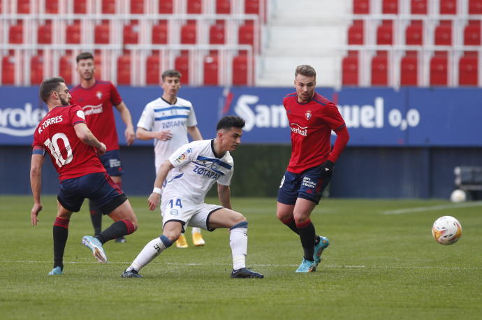 El Alavés se lleva un partido de trámite ante Osasuna (0-1)