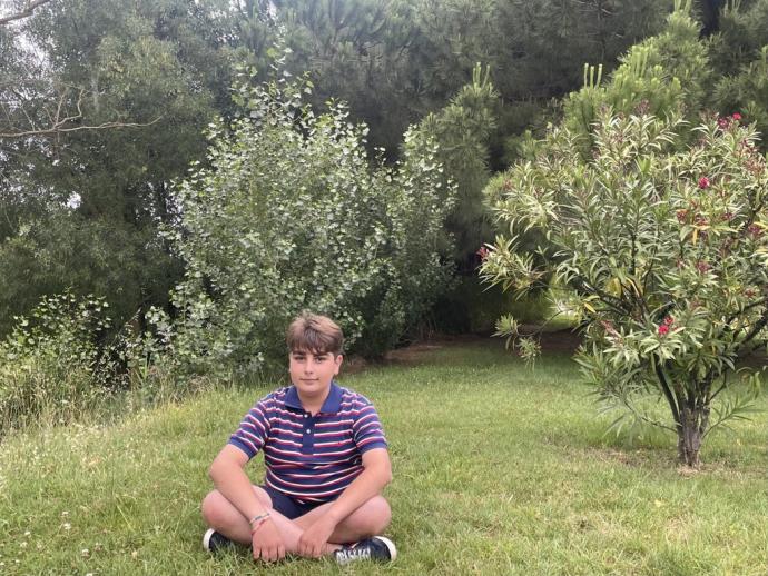 El lodosano Pablo Álvarez Gastearena posando en el parque El Medianil de la localidad ribera.