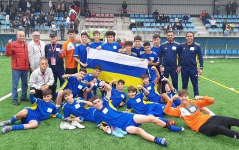 Jugadores de la selección canaria sub-14, entre los que está Pablo Santana Moreno.