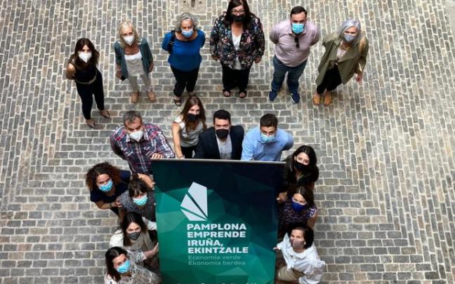 Proteger a las abejas, regenerar ecosistemas, o reutilizar ropa, entre las ideas de negocio de economía verde en 'Pamplona Emprende' Proteger a las abejas, regenerar ecosistemas, o reutilizar ropa, entre las ideas de negocio de economía verde en 'Pamplona Emprende'