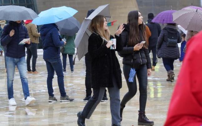 Solo son 38 los municipios vascos que permaneces fuera de la zona roja de coronavirus