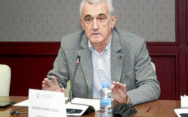 Eduardo Aguinaco en las Juntas Generales. Foto: Josu Chavarri