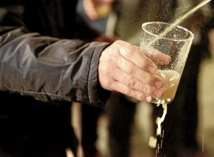 Apertura de la temporada de sidra en la sidrería Iturrieta de Aramaio. Foto: Pilar Barco