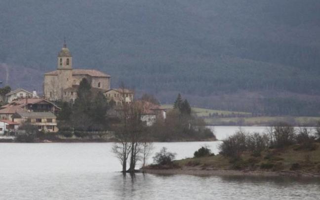 Dos heridos en sendos accidentes en Landa y Salinas de Añana