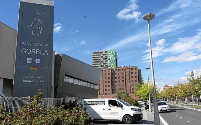 Pabellón de Panificadora Gorbea, situado en Portal de Elorriaga. Foto: Alex Larretxi