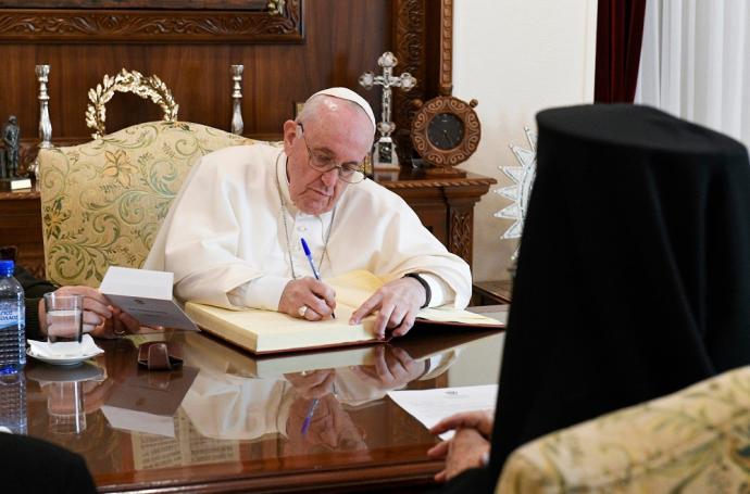 El Papa cumple 85 años en plena forma tras su operación.