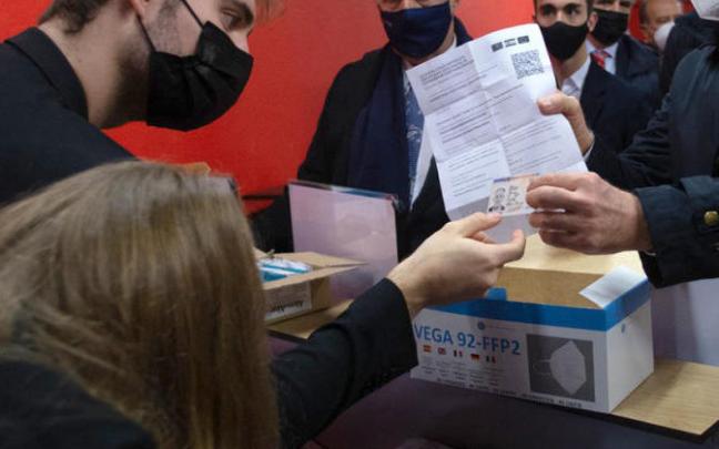 La justicia navarra da luz verde al pasaporte covid en discotecas y restaurantes La justicia navarra da luz verde al pasaporte covid en discotecas y restaurantes