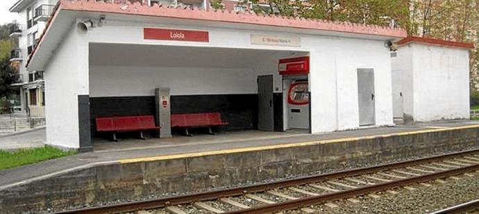 Refugio para los viajeros de la estación de Loiola. Foto: N.G