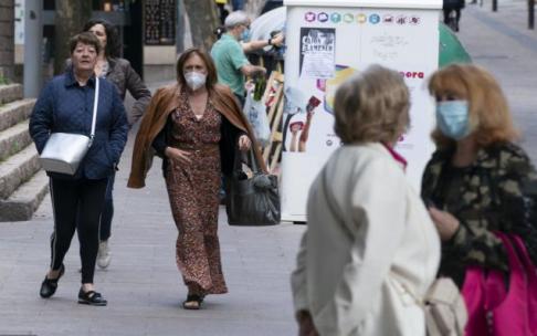 Ambiente callejero en Vitoria.