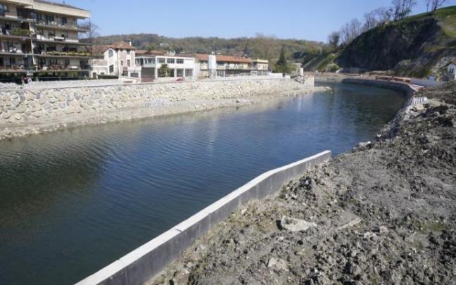 Paseo de Sarroeta en obras, en la zona en la que se ha propuesto construir un hotel.