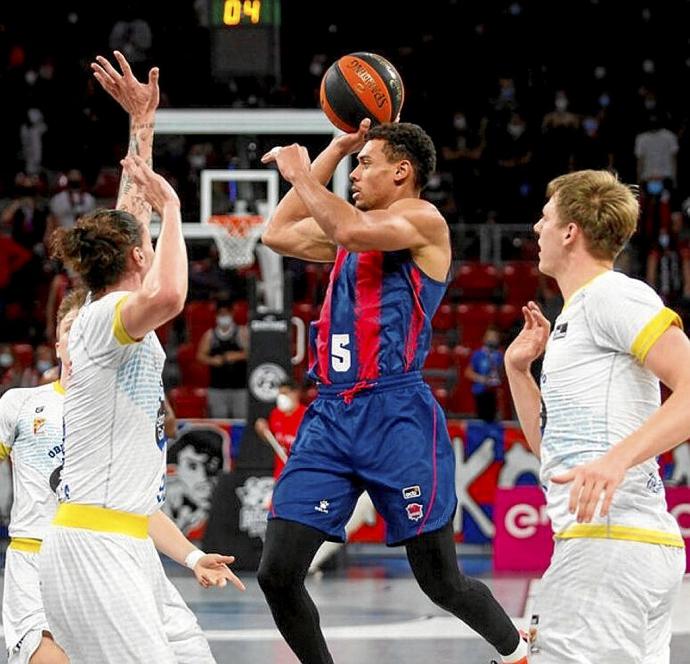 Baldwin, en el duelo ante el Obradoiro en el Buesa. Foto: Jorge Muñoz