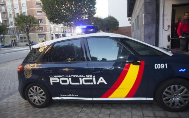 Imagen de archivo de un coche policial Imagen de archivo de un coche policial