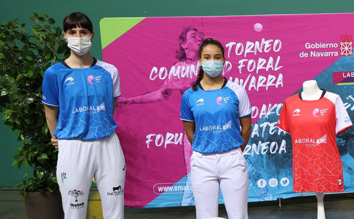 Olatz Ruiz de Larramendi y Laia Salsamendi, campeonas navarras.